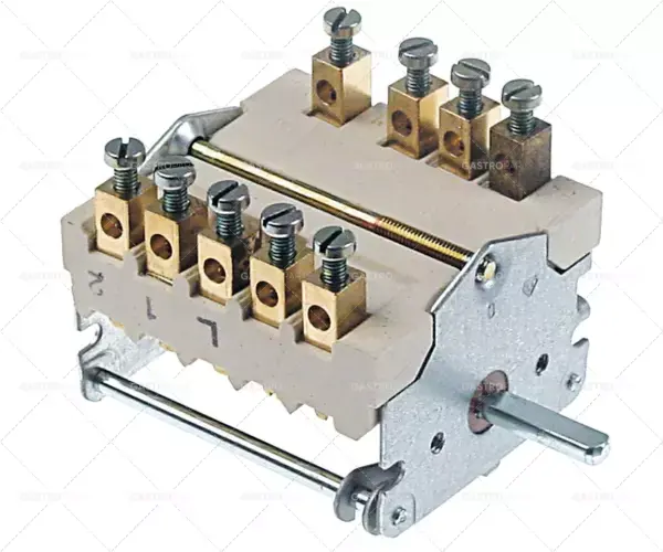 matice 4-takt. 2NO / 2Kor spínací sekvence 0-1-2-3 32A osy o 6x4,6mm Vysoce Kvalitní