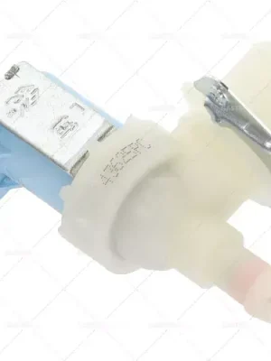 Elektromagnetický ventil 1-násobný úhlový 230V Vstupní 3/4 "Výstup 11,5 mm výstup 0.6L / min T.MAX. 90 ° C TP Must-Have