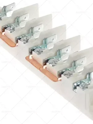 Síťový terminál 7pólová max. 40A max 450V připojení M5 / plochá zástrčka 6,3 mm Temp.Best. 150 ° C Značkový