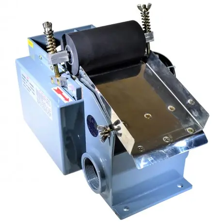Magnetický separátor 60l/min (MC-60) Omezená Nabídka