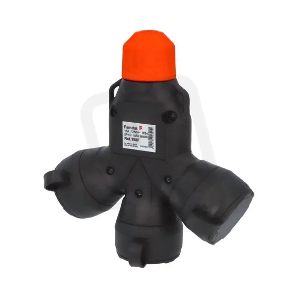 Aktuální Adaptér trojnásobný 188F IP54/250V/16A, 3P, černý, robustní FAMATEL 188F