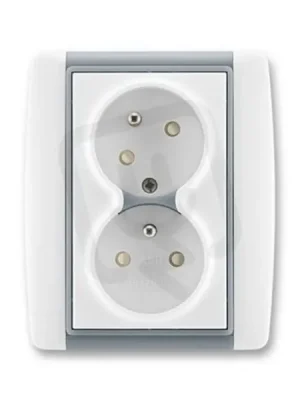 Tovární Cena Dvojzásuvka ABB ELEMENT chráněná s clonkami bezšr. bílá/led.šedá 5513E-C02357 04