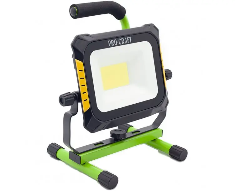 Must-Have LED reflektor aku/220V Procraft LP20 bez akumulátoru a nabíječky LP20